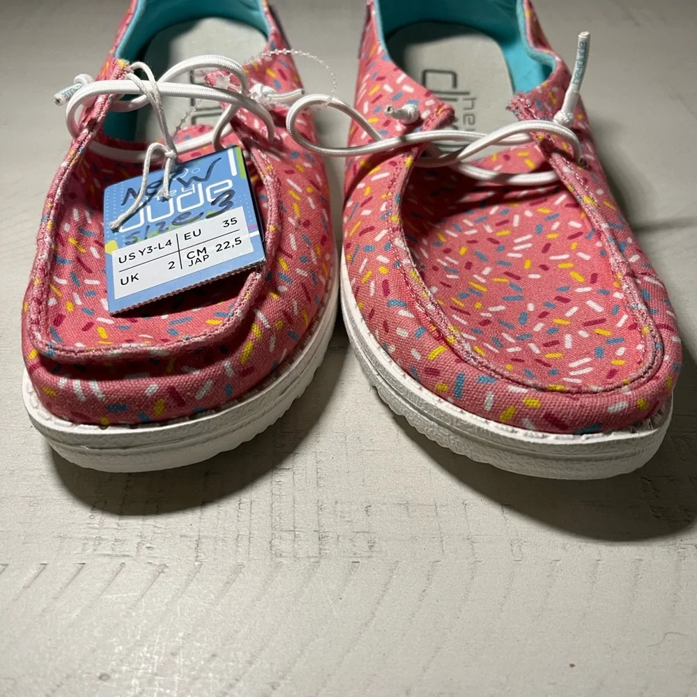 Hey Dude Wendy Youth Size Y3 Slip On Shoes Pink With Sprinkles New Without Box